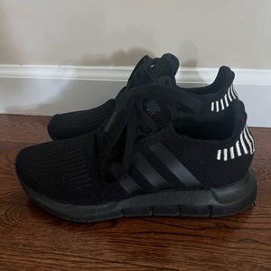Women’s Adidas Swift Run Shoes